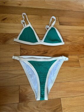 Cupshe Green and White Textured Triangle Bikini
